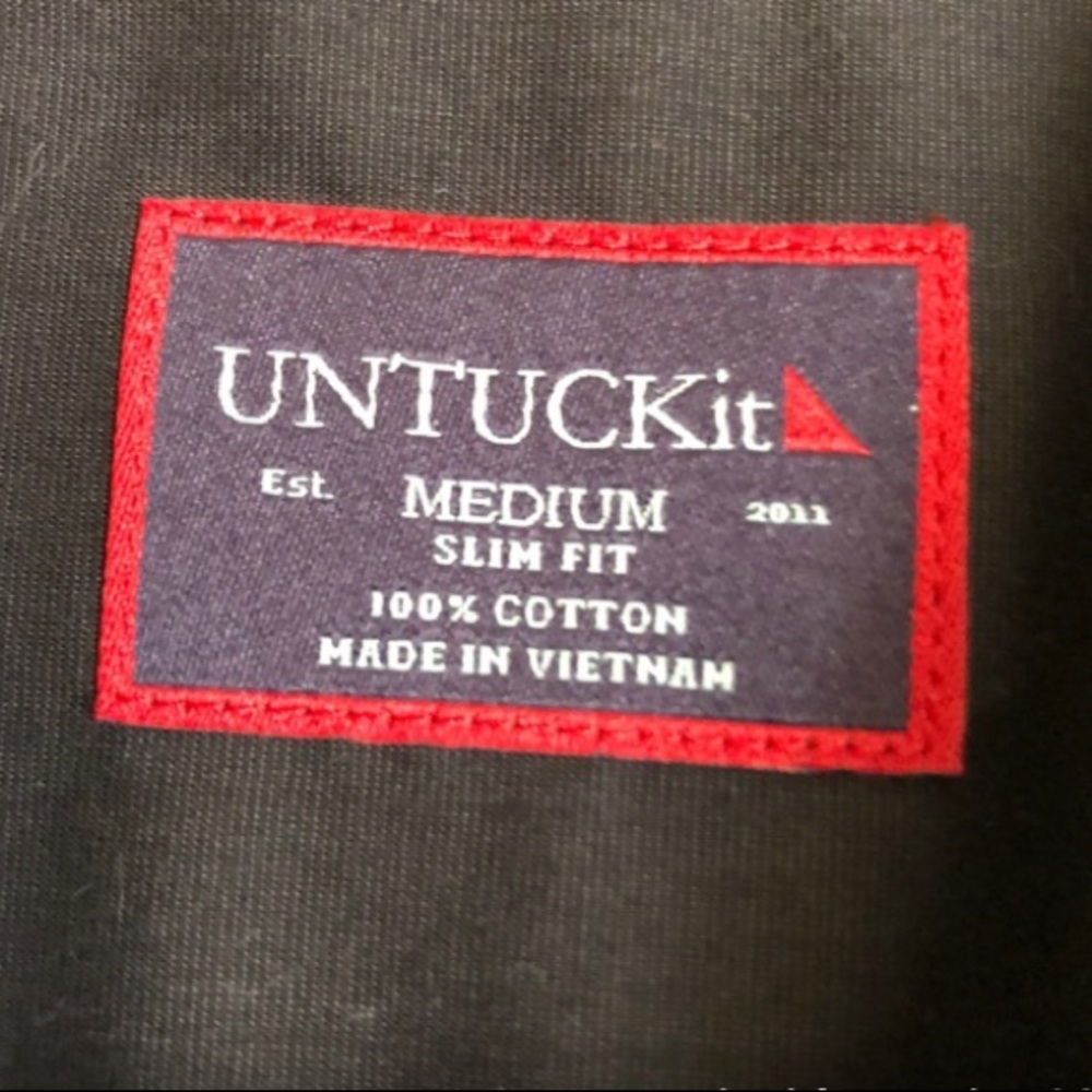 Untuckit Button Down! - image 3
